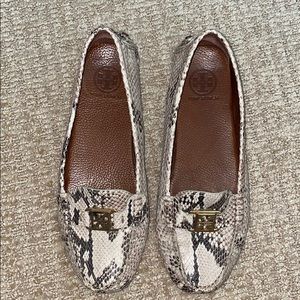 Tory Burch Shoe